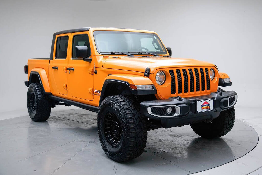 2021 Jeep Gladiator Sport S Crew Cab 4WD