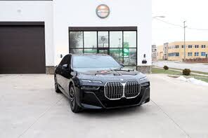 BMW 7 Series 740i RWD