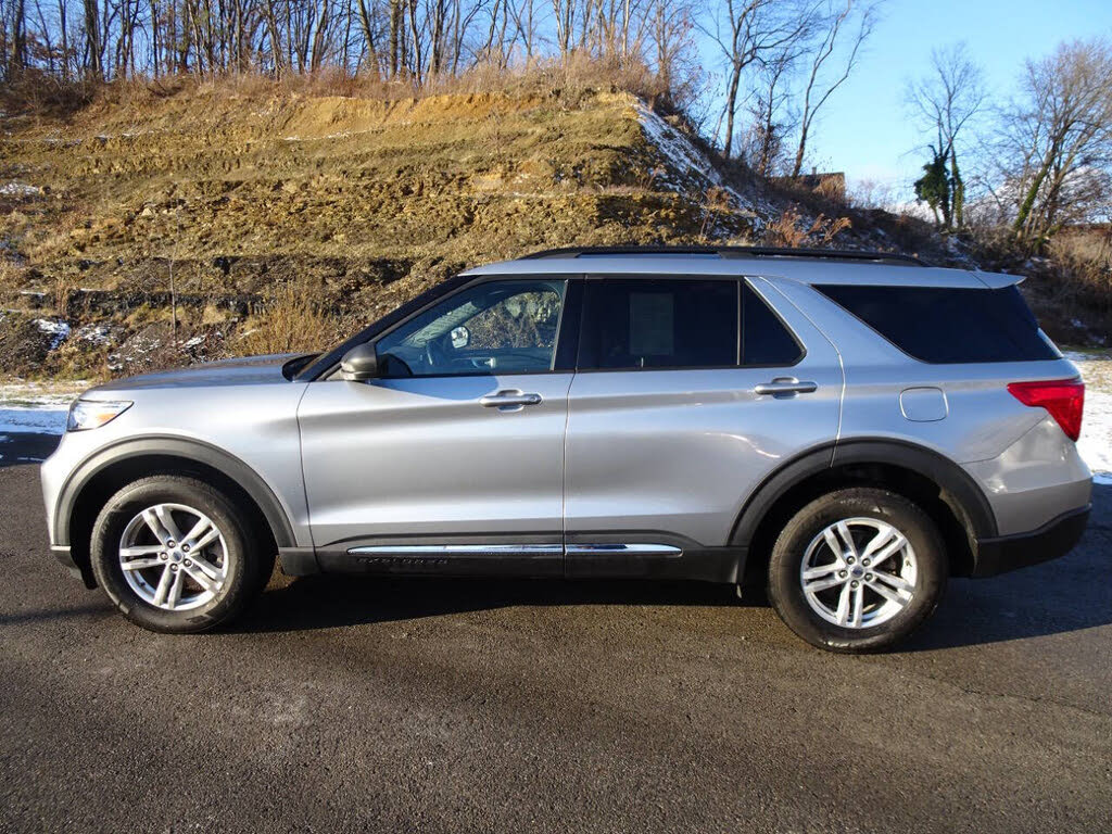 2020 Ford Explorer XLT AWD