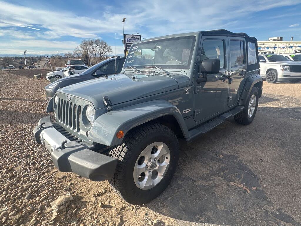 2015 Jeep Wrangler Unlimited Sahara 4WD