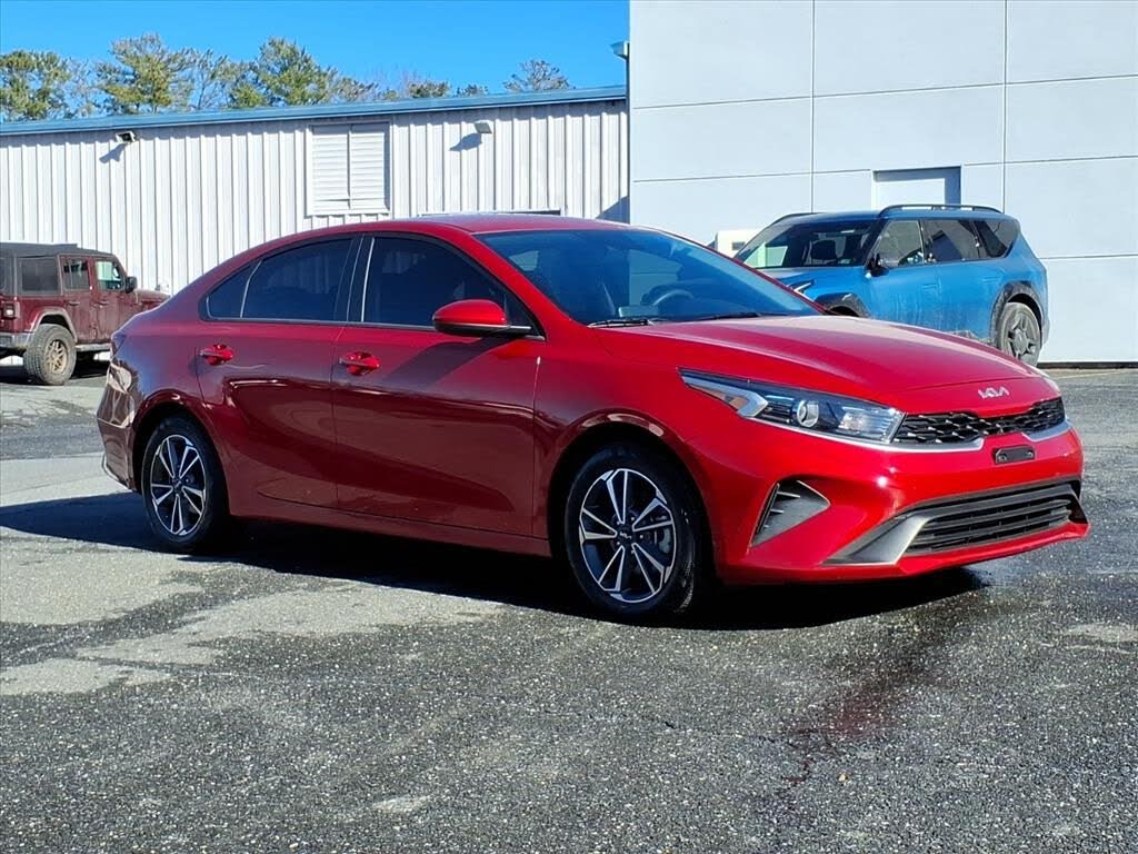 2023 Kia Forte LXS FWD