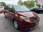 Toyota Sienna LE 8-Passenger