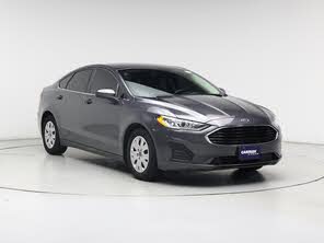 Ford Fusion S FWD
