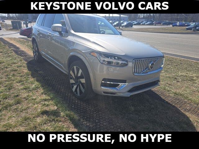2025 Volvo XC90 Recharge T8 Plus Bright Theme 6-Passenger eAWD