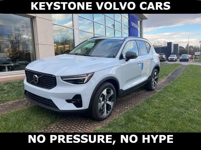 2026 Volvo XC40 B5 Plus AWD