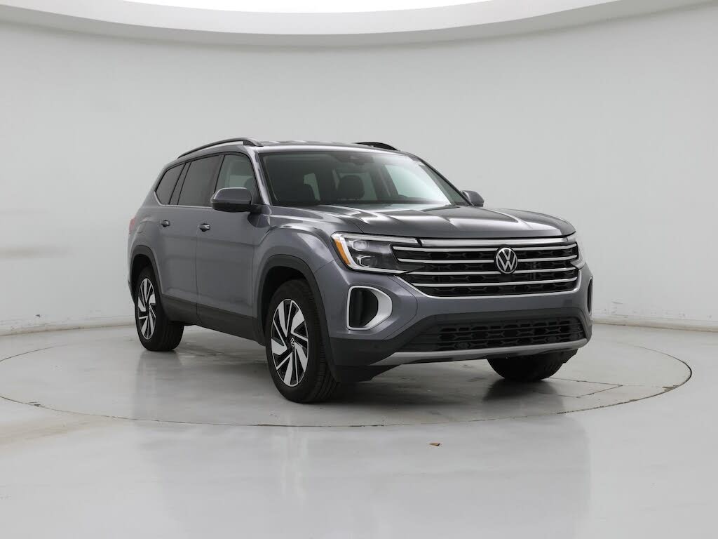 2025 Volkswagen Atlas SE FWD with Technology