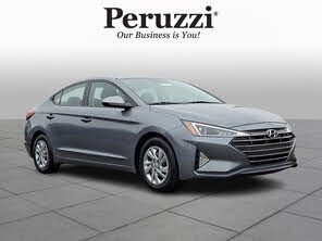 Hyundai Elantra SE FWD