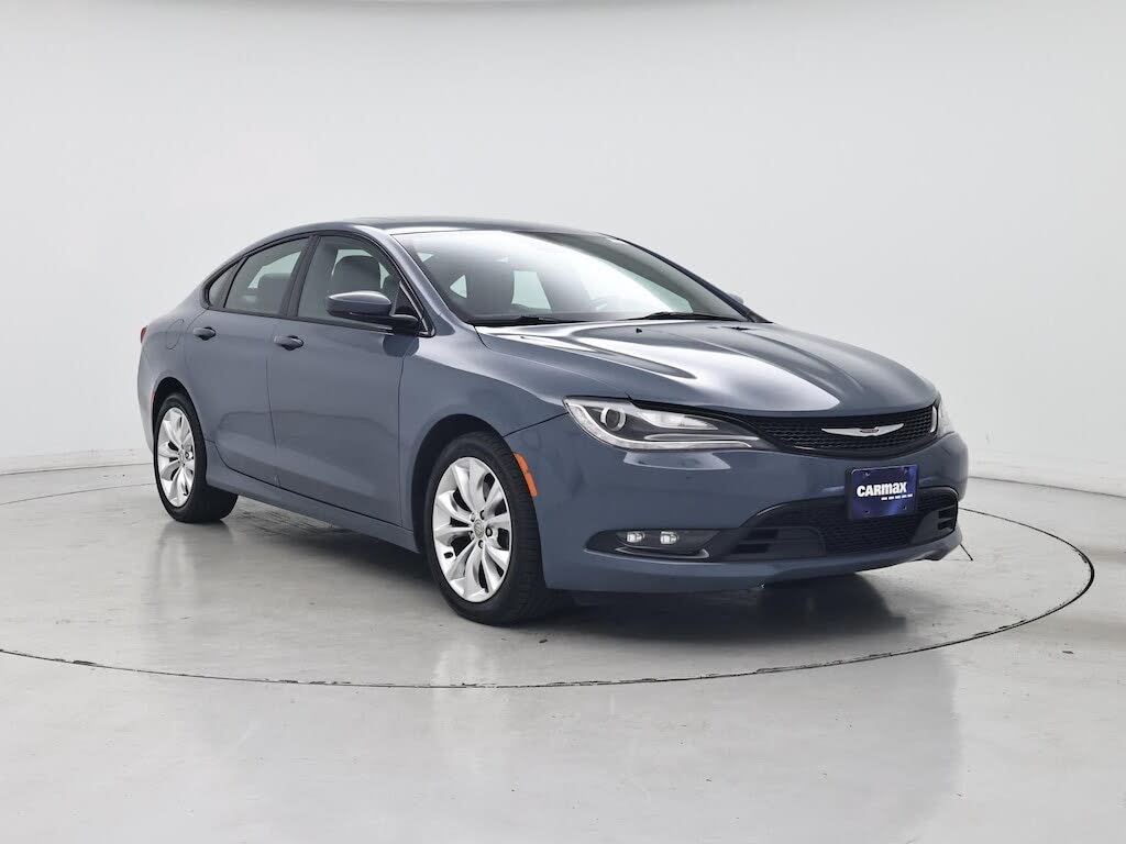 2015 Chrysler 200 S Sedan AWD