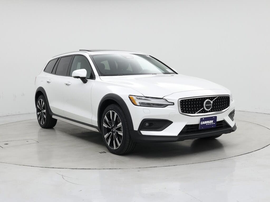 2023 Volvo V60 Cross Country B5 Ultimate AWD