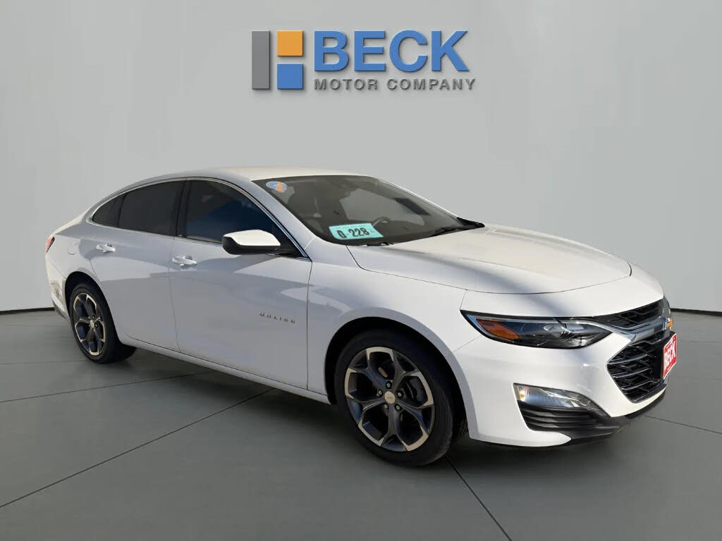 2024 Chevrolet Malibu LT with 1LT FWD