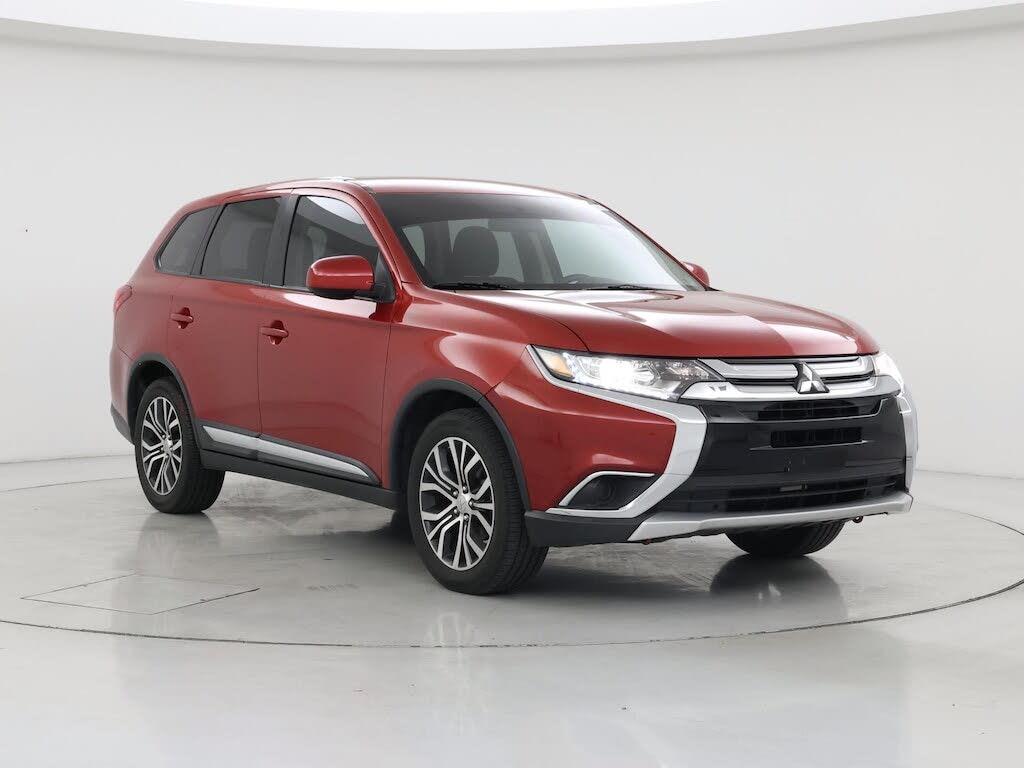 2017 Mitsubishi Outlander ES