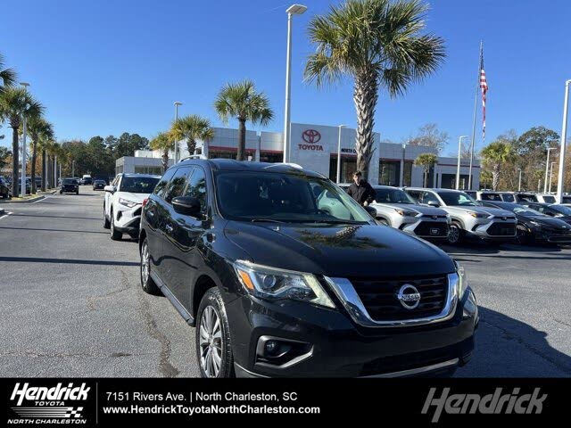 2020 Nissan Pathfinder SV FWD