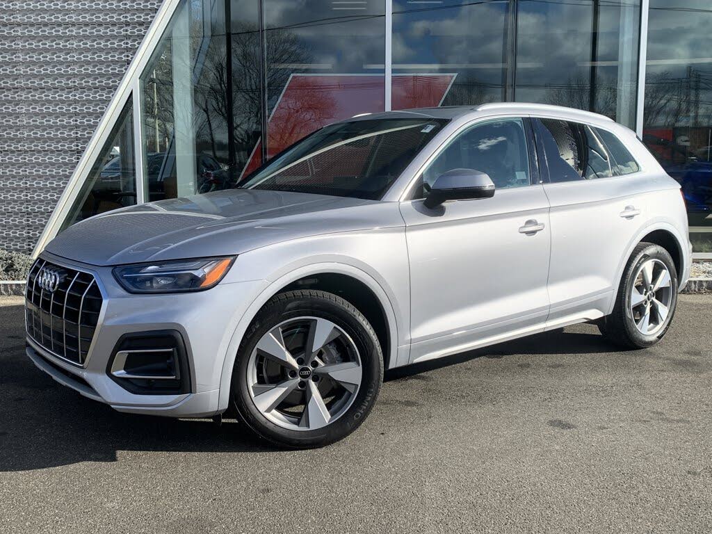 2023 Audi Q5 quattro Premium Plus 40 TFSI