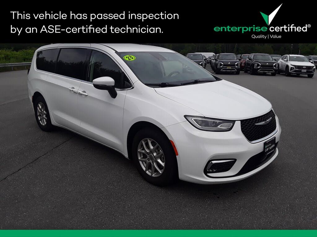 2023 Chrysler Pacifica Touring L FWD