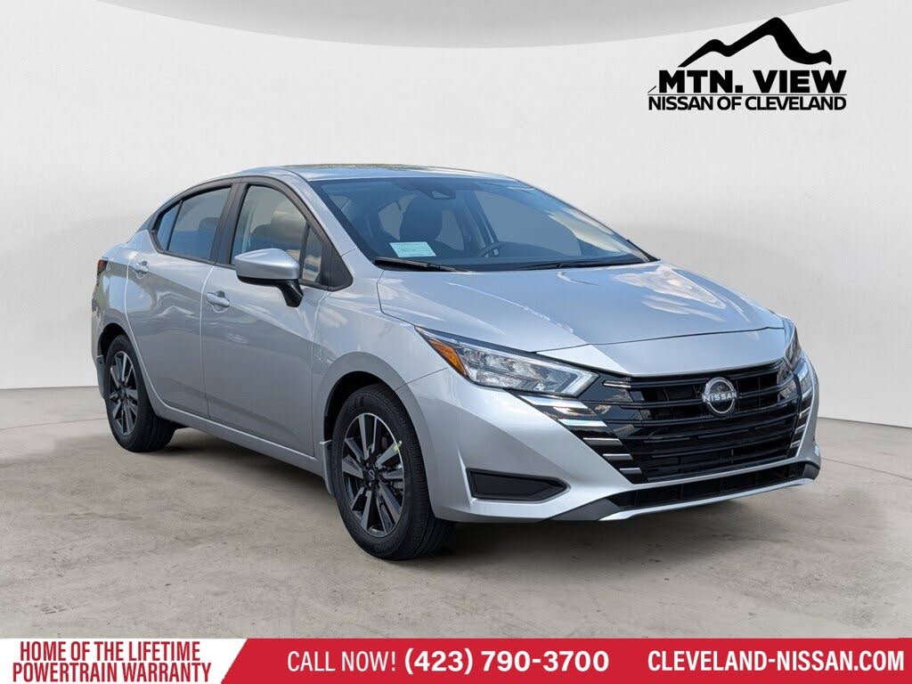 2025 Nissan Versa SV FWD