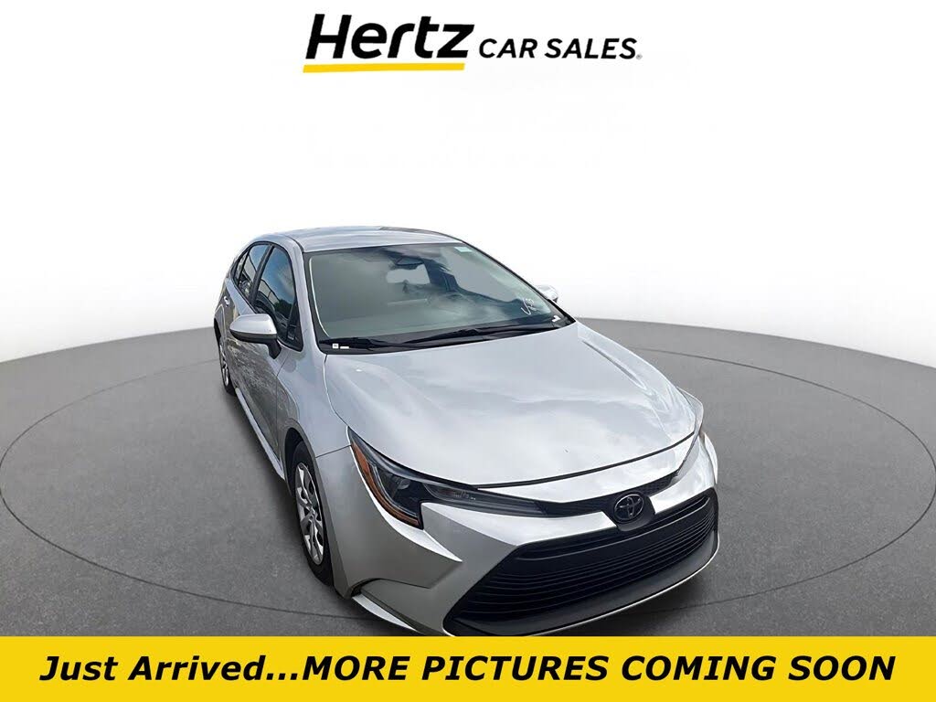 2025 Toyota Corolla LE FWD