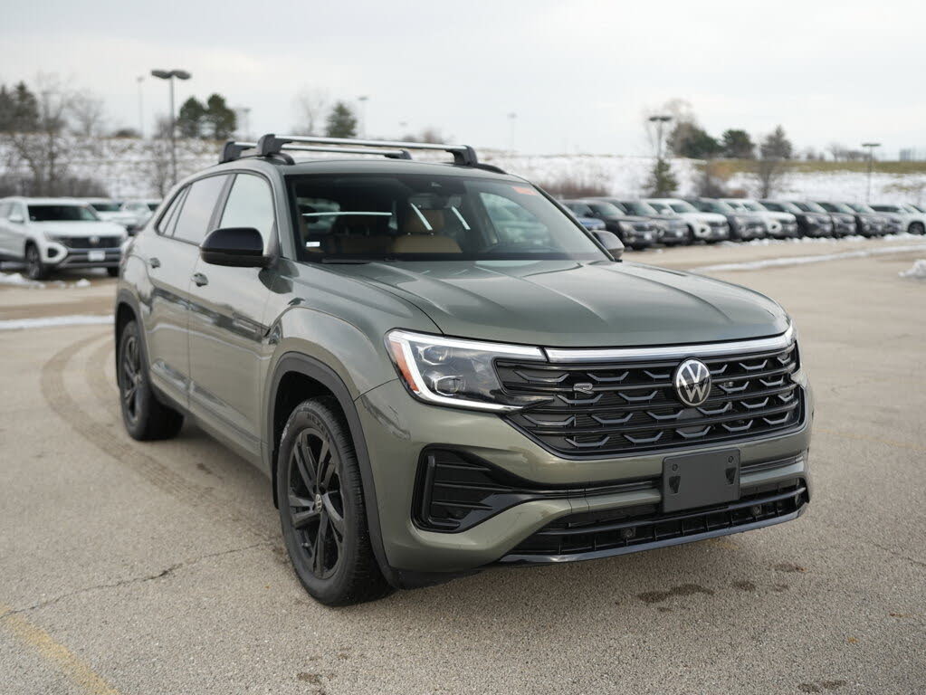 2026 Volkswagen Atlas Cross Sport SEL R-Line Black 4Motion