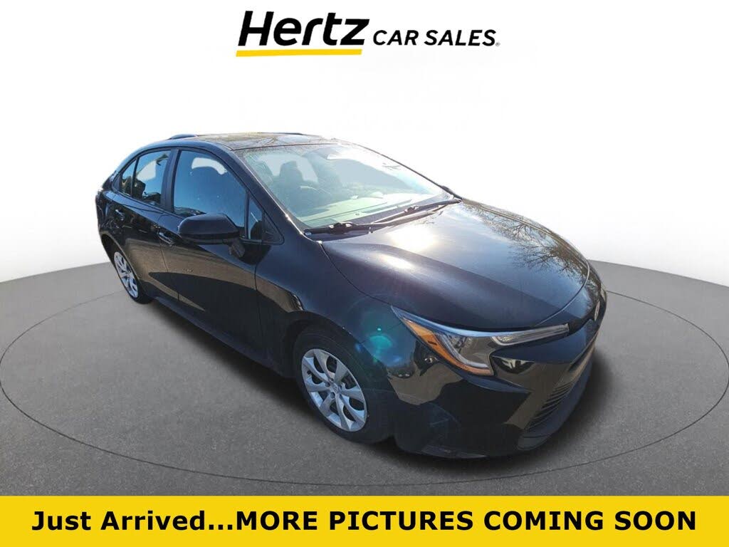 2025 Toyota Corolla LE FWD