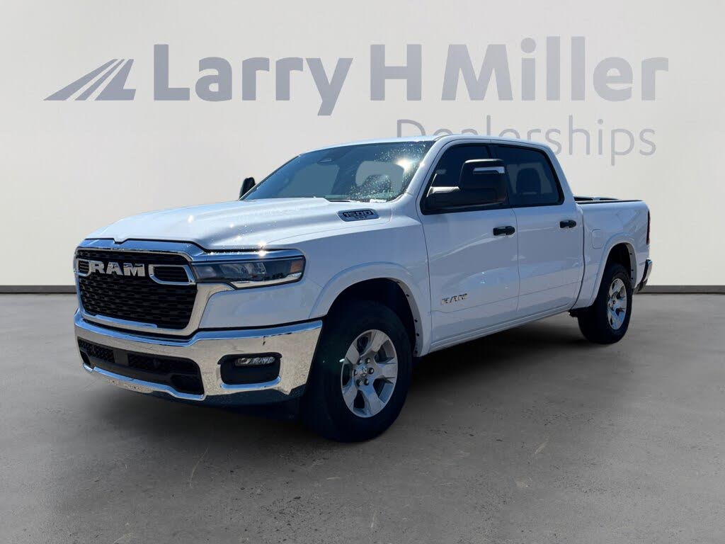 2025 RAM 1500 Big Horn Crew Cab 4WD