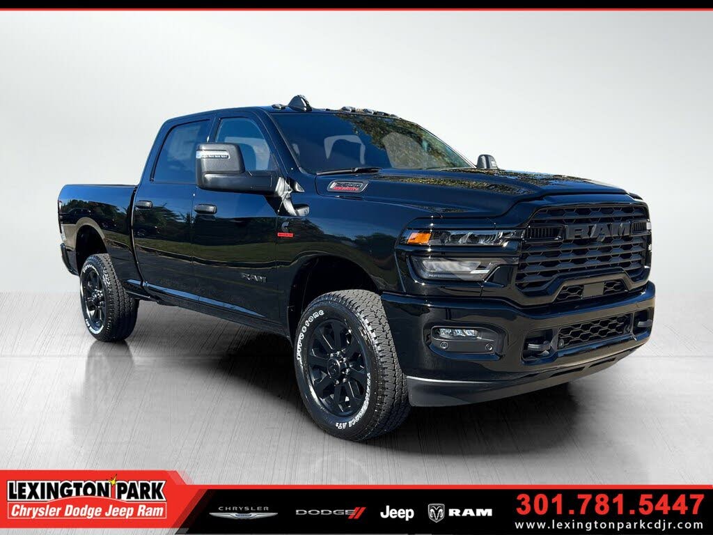 2025 RAM 2500 Big Horn Crew Cab 4WD