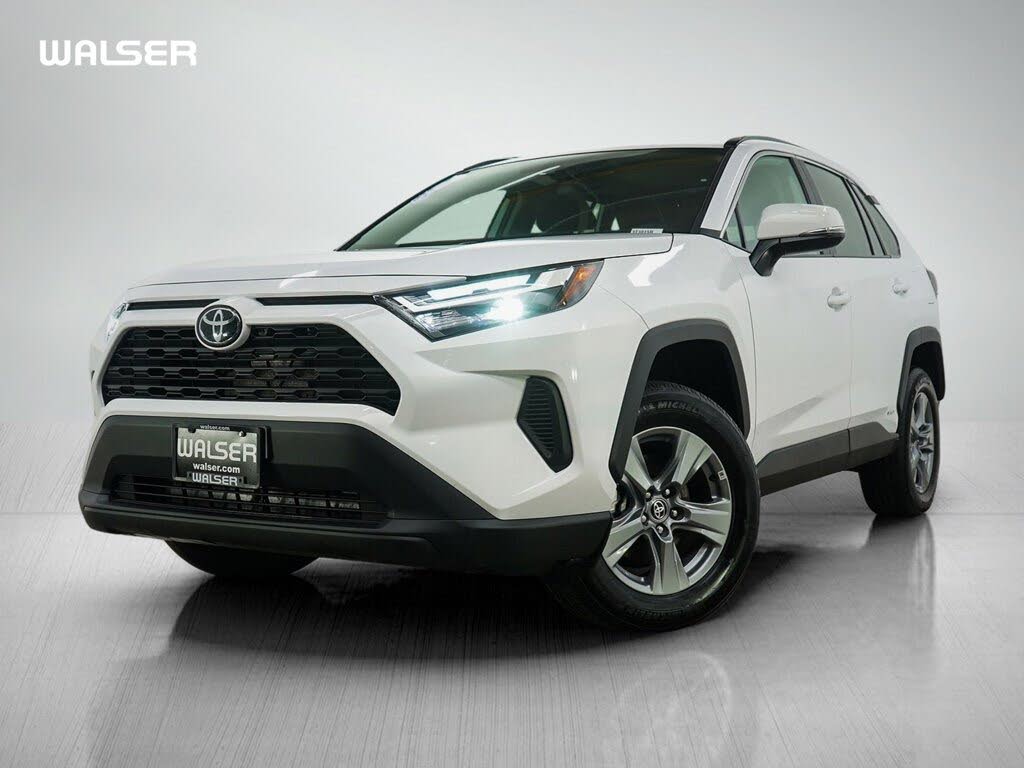 2025 Toyota RAV4 Hybrid XLE AWD
