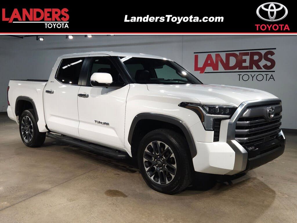 2025 Toyota Tundra Limited CrewMax Cab 4WD
