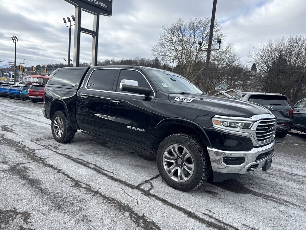 2019 RAM 1500 Laramie Longhorn Crew Cab 4WD