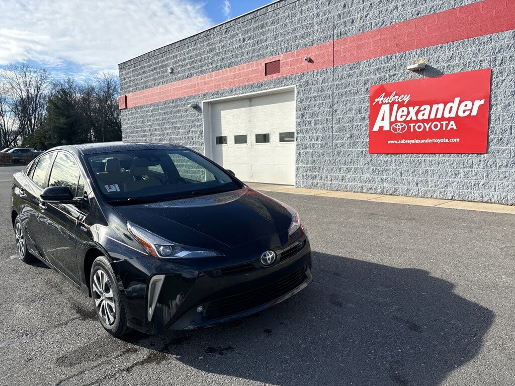 2019 Toyota Prius XLE AWD-e