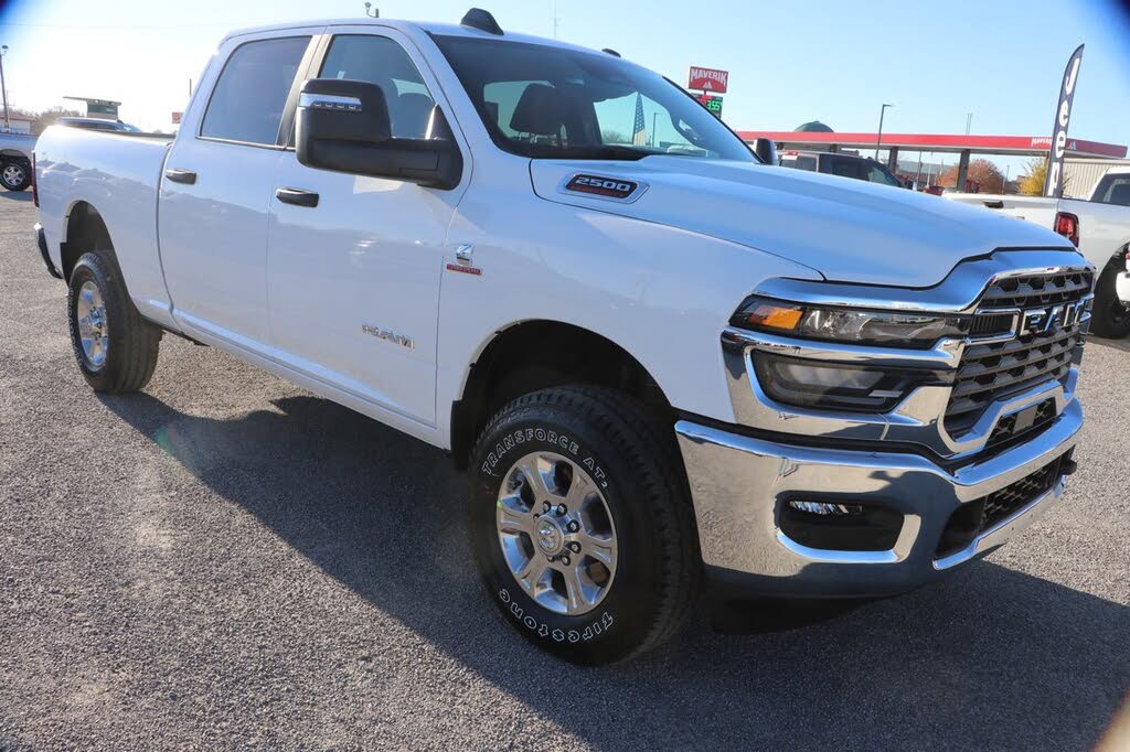 2026 RAM 2500 Big Horn Crew Cab 4WD