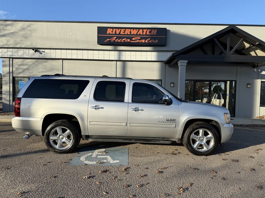 2012 Chevrolet Suburban 1500 LT RWD