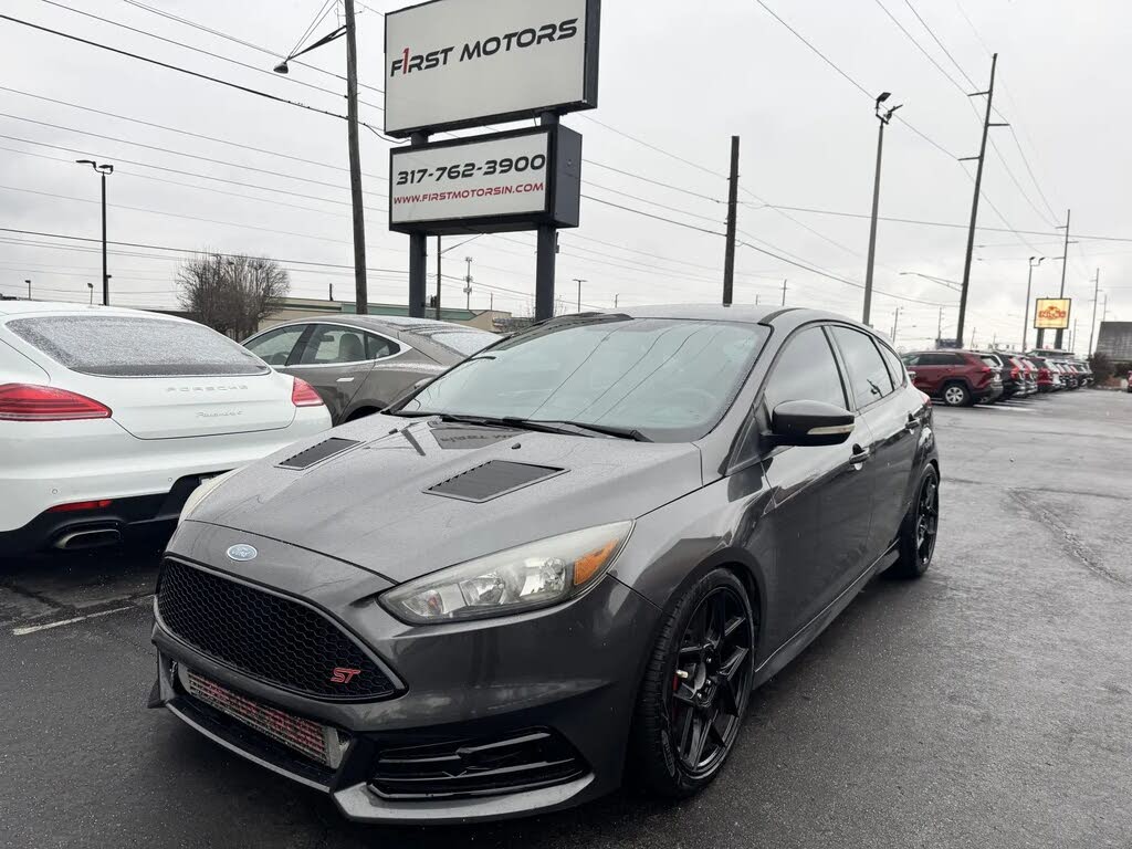2017 Ford Focus ST