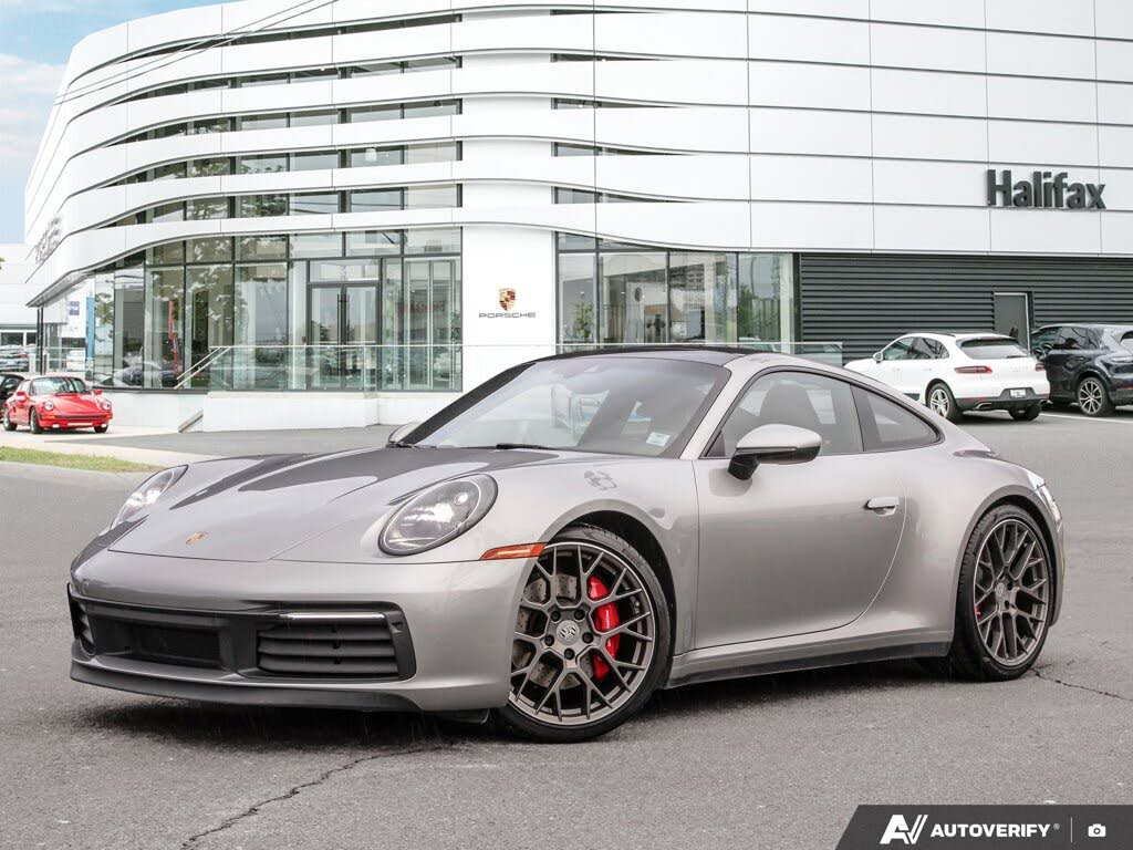 Porsche 911 Carrera S Coupe RWD 2020