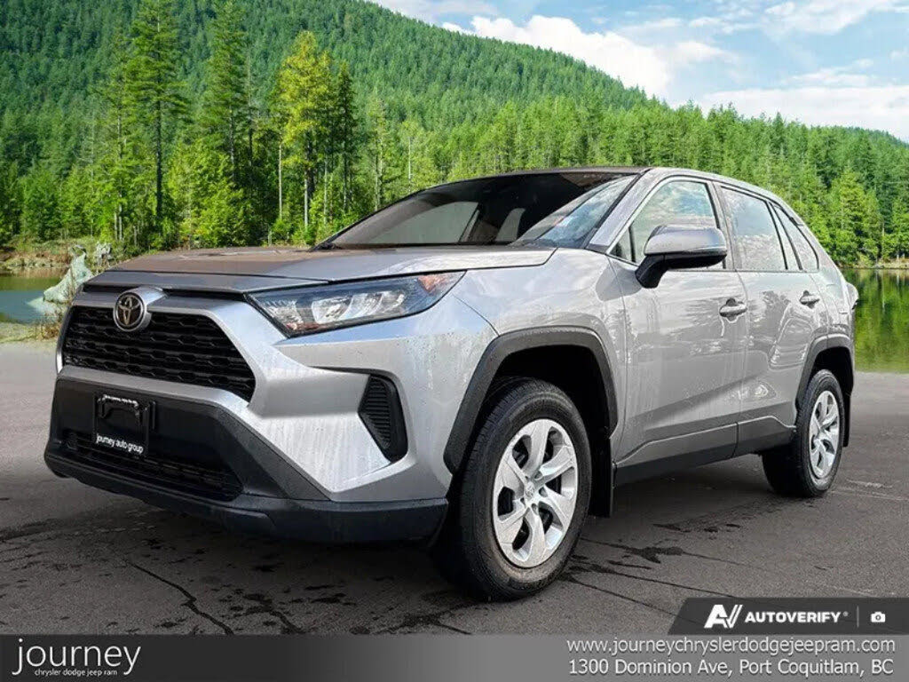Toyota RAV4 LE AWD 2023