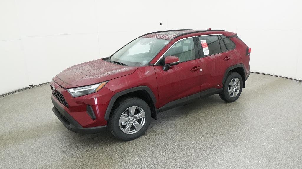 2025 Toyota RAV4 Hybrid XLE AWD