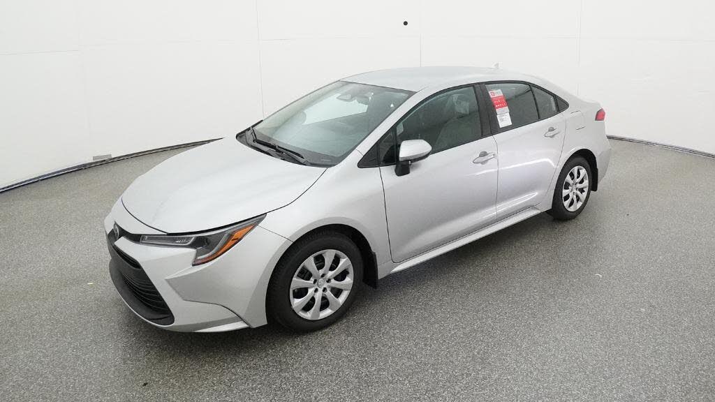 2026 Toyota Corolla LE FWD