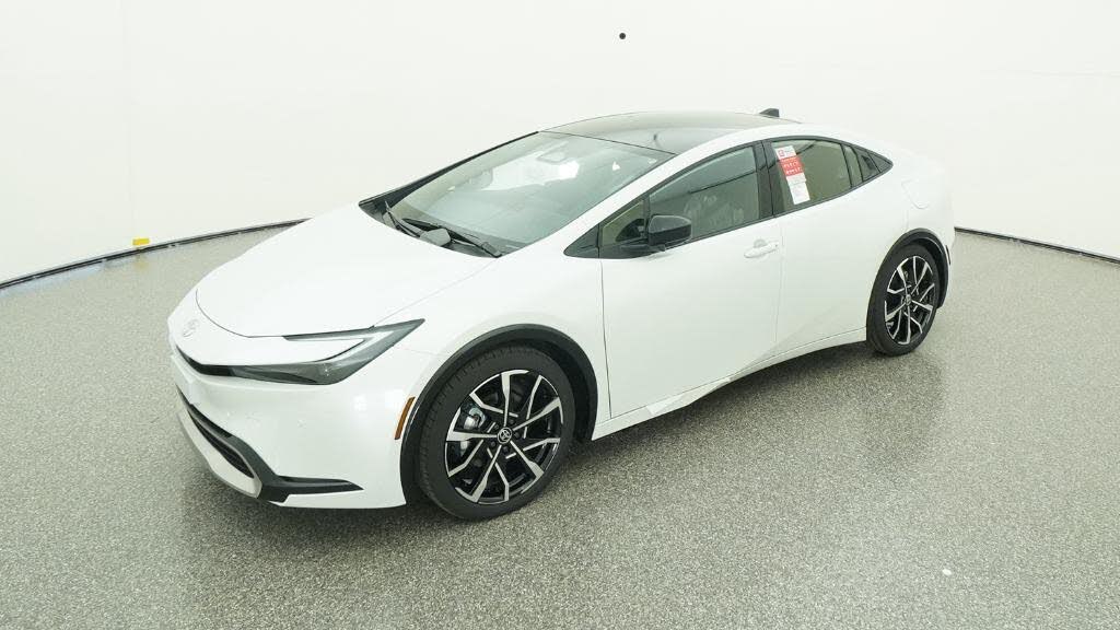 2026 Toyota Prius Plug-In Hybrid XSE Premium FWD