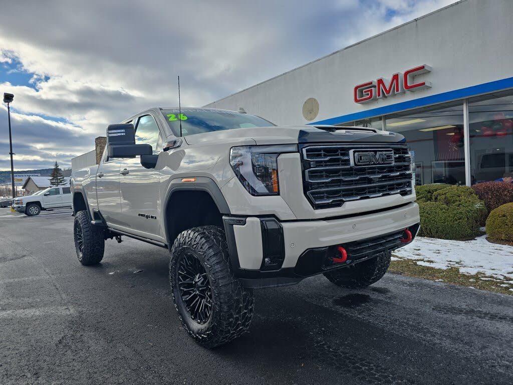 2026 GMC Sierra 2500HD AT4 Crew Cab 4WD