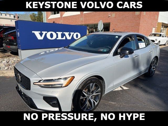 2025 Volvo S60 B5 Core AWD