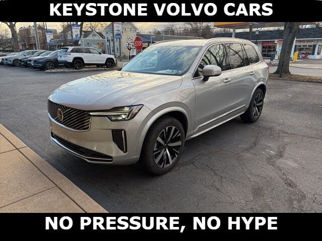 2025 Volvo XC90 B6 Core Bright Theme AWD