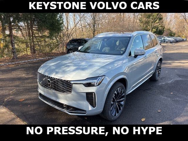 2026 Volvo XC90 B5 Plus 7-Passenger AWD