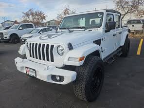 Jeep Gladiator Sport Crew Cab 4WD