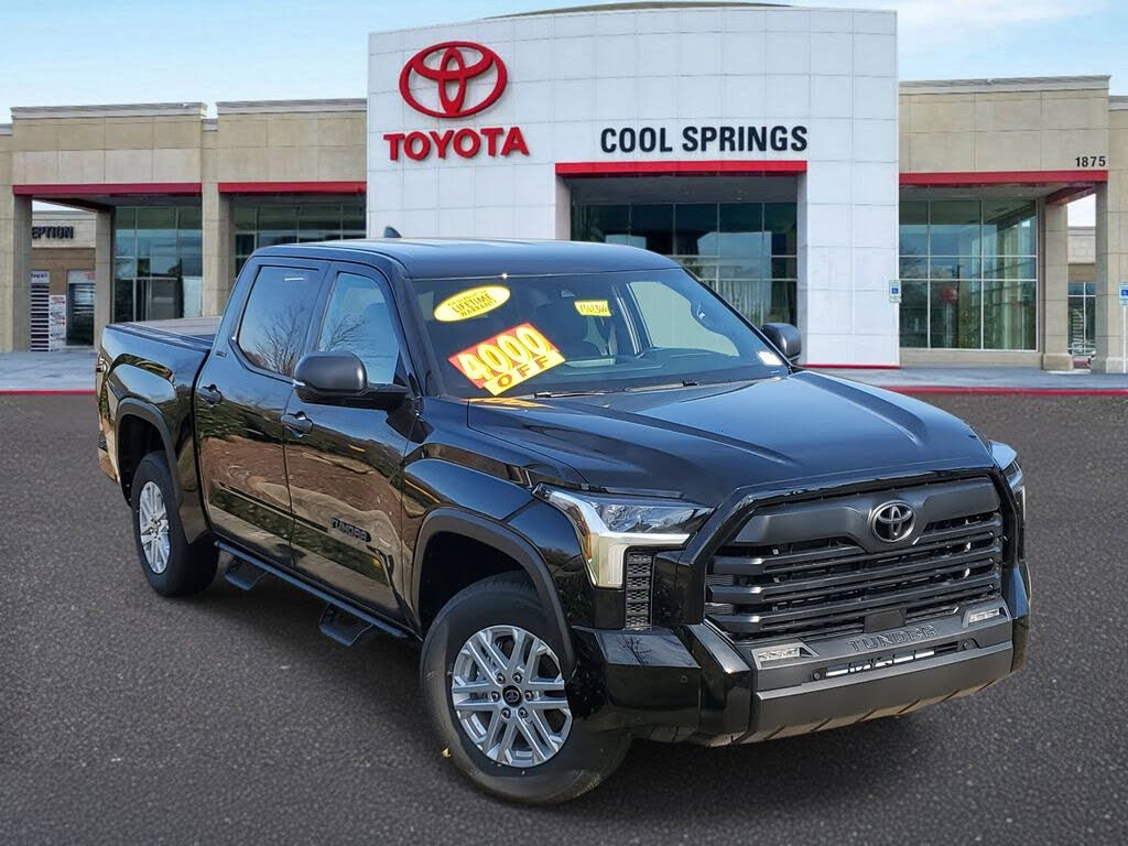 2026 Toyota Tundra SR5 CrewMax Cab 4WD