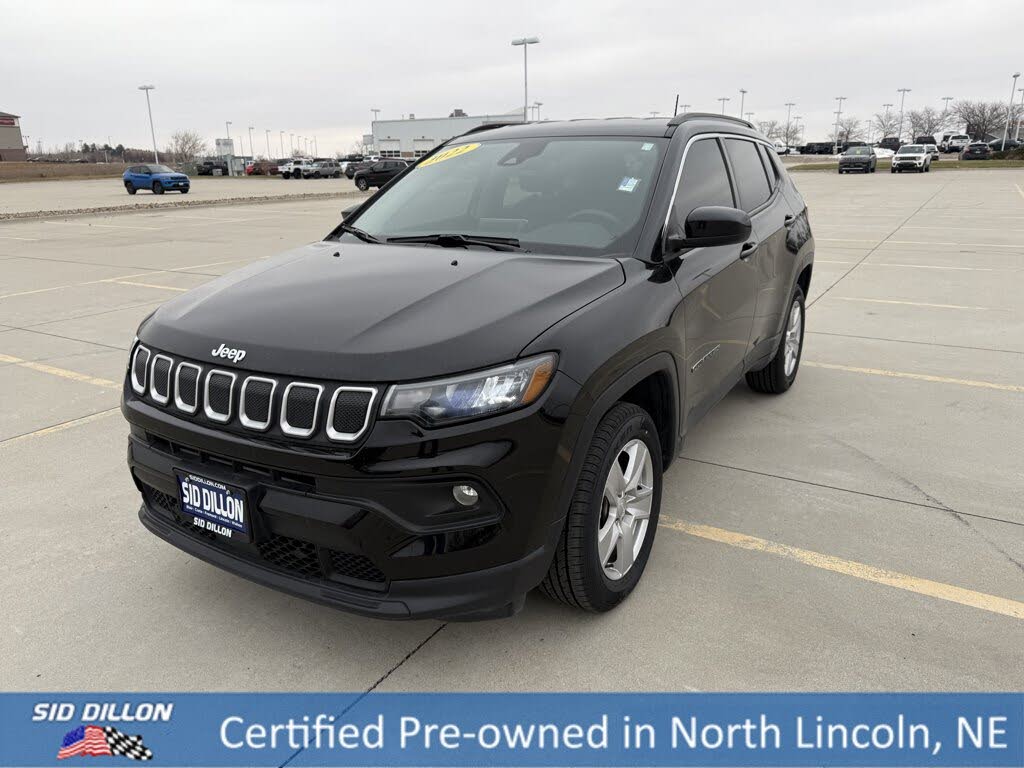 2022 Jeep Compass Latitude 4WD