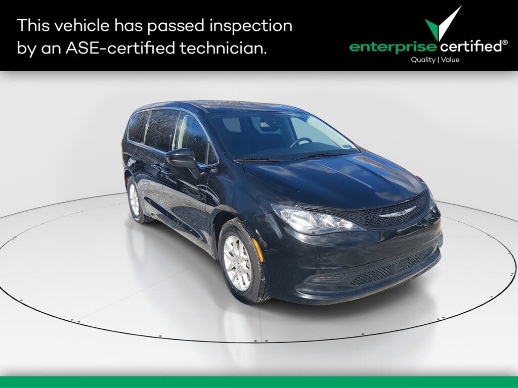 2024 Chrysler Voyager LX FWD