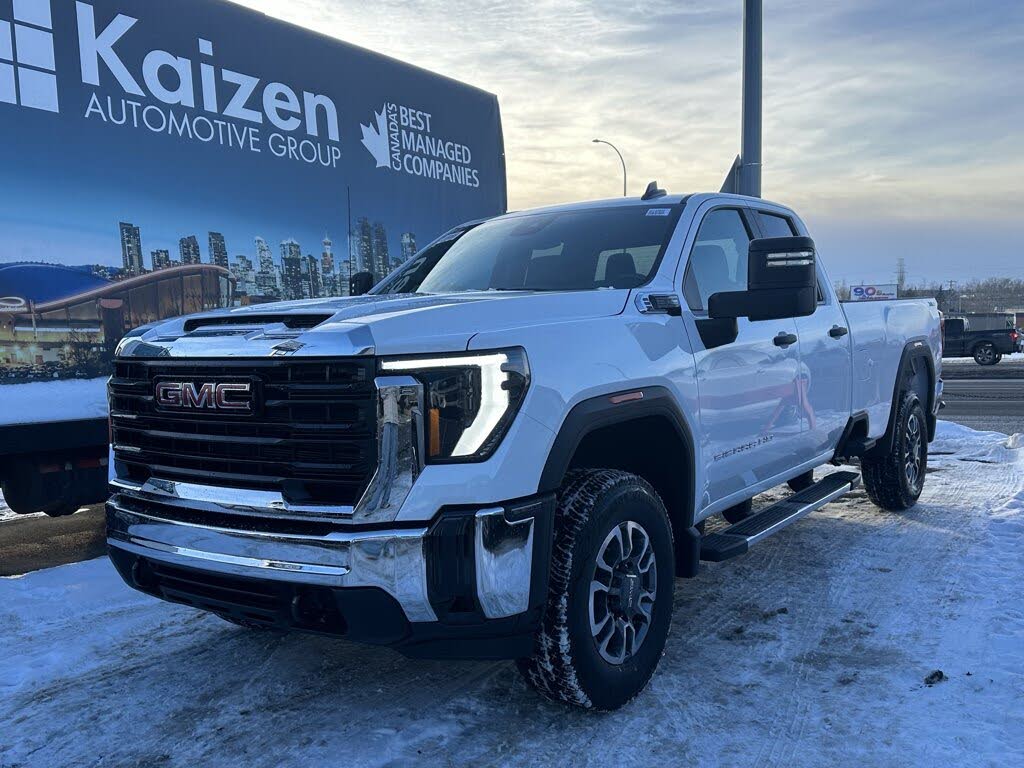 GMC Sierra 3500HD Pro Double Cab LB 4WD 2026