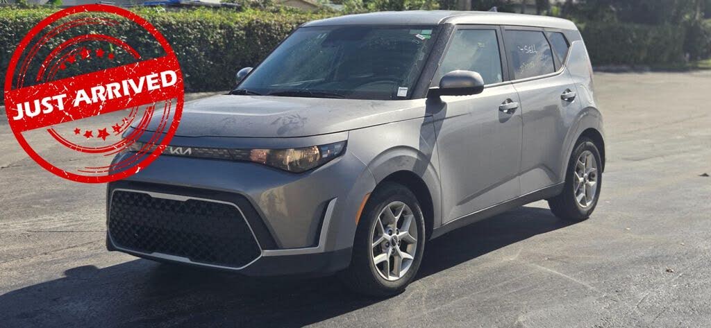 2023 Kia Soul LX FWD