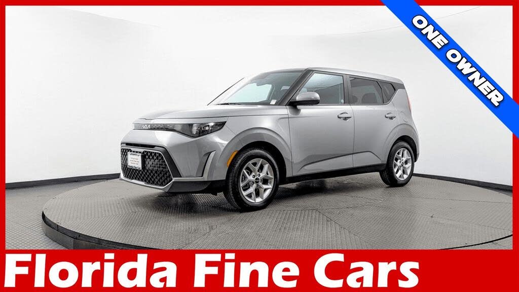 2023 Kia Soul LX FWD
