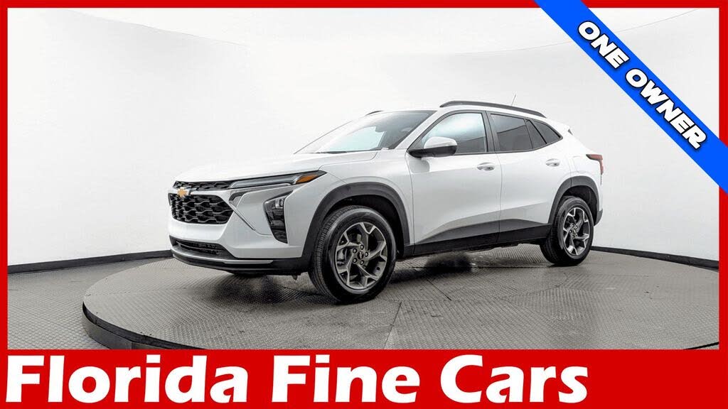 2025 Chevrolet Trax LT FWD