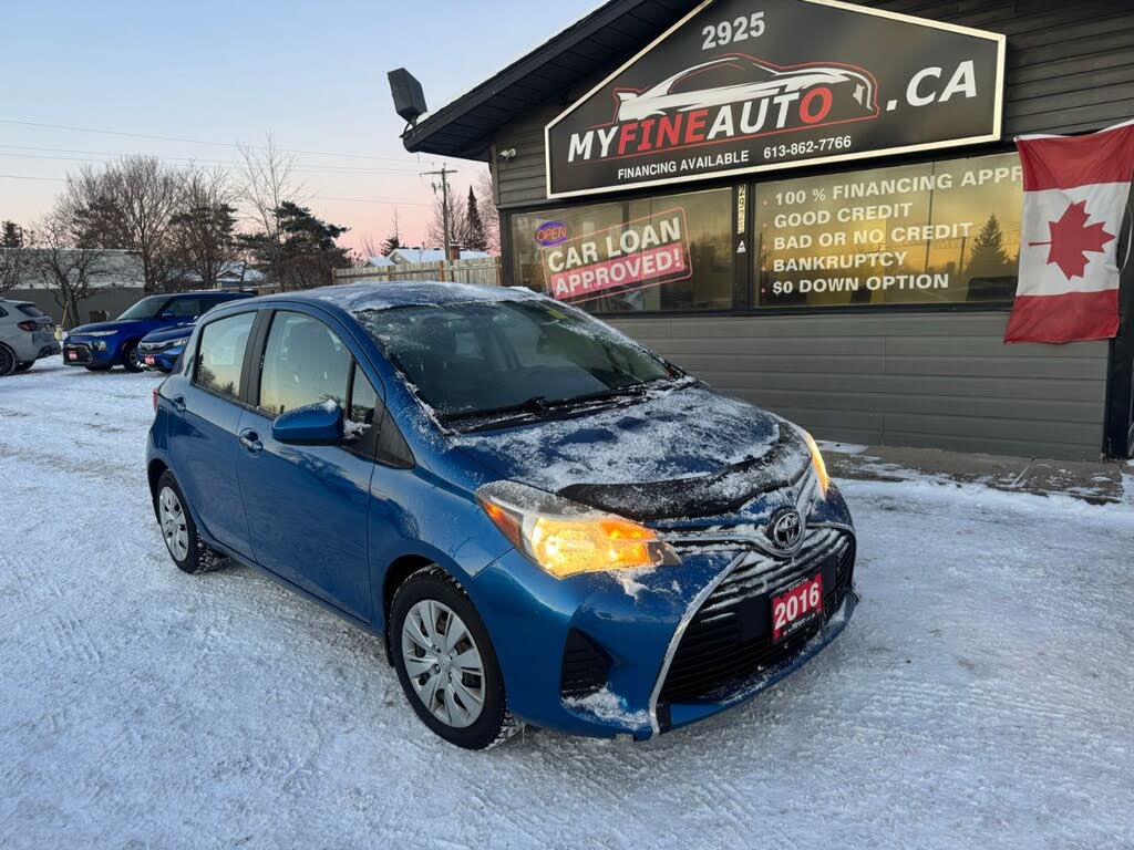 2016 Toyota Yaris LE 2dr Hatchback