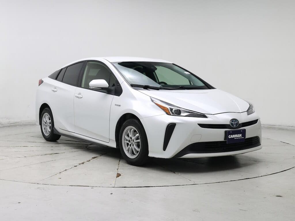 2021 Toyota Prius L Eco FWD